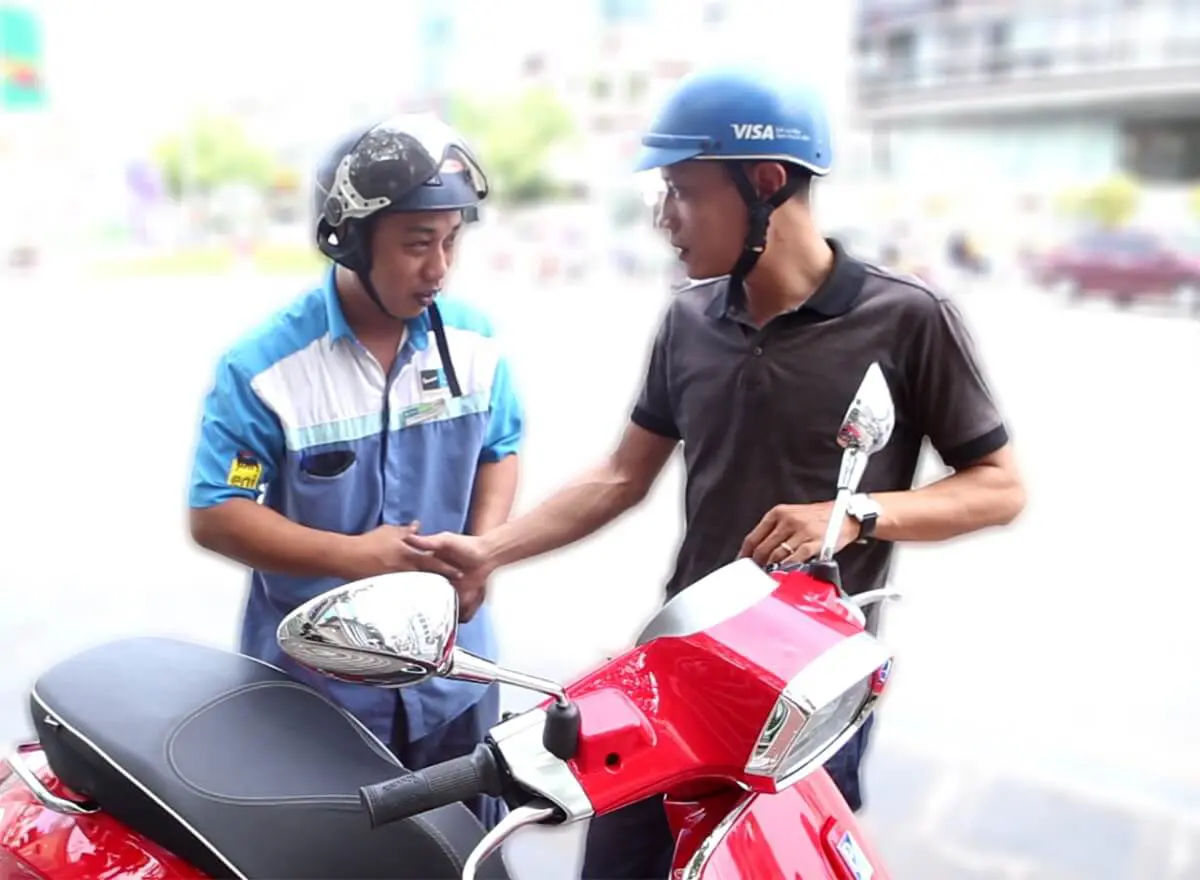 Cứu Hộ Xe Vespa TPHCM: Tìm Đâu Địa Chỉ Uy Tín Giữa Vô Vàn Lựa Chọn?